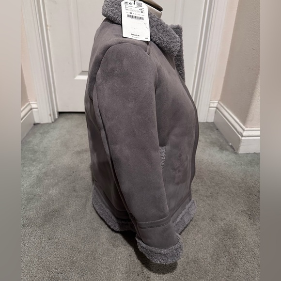 Zara Girls Faux Suede jacket with Fur Trimming -NWT! - Picture 2 of 4